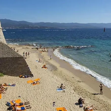 30m2 Hyper Centre Ajaccio (Corsica)