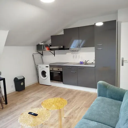 30m2 Hyper Centre Apartment