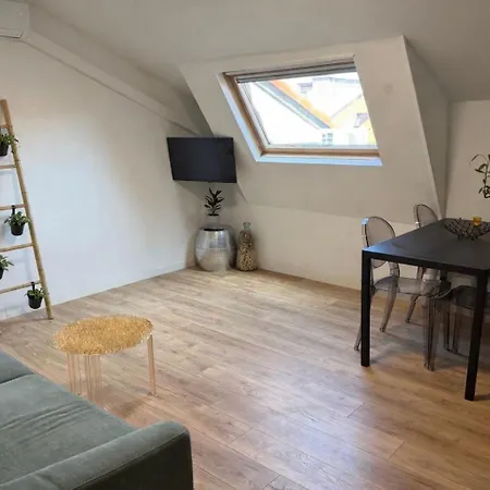 30m2 Hyper Centre Apartman *