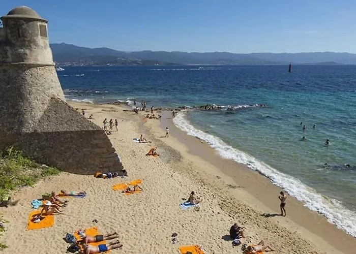 30m2 Hyper Centre Ajaccio (Corsica)